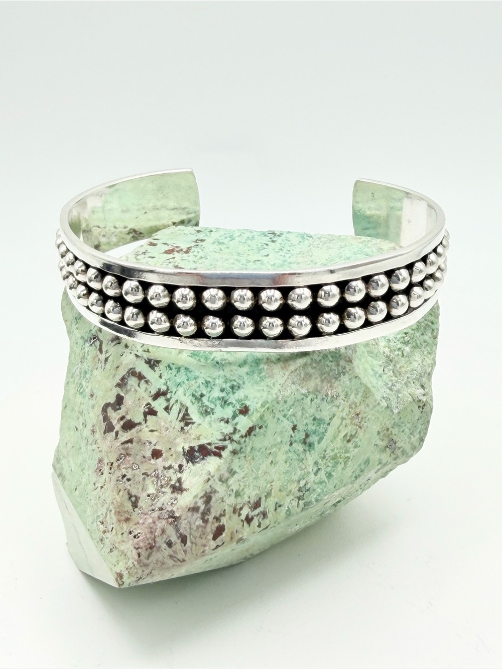 Silpada RARE🦄 Oxidized Sterling Silver Double Row Caviar Beaded  Cuff Bracelet